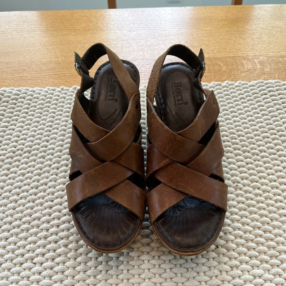 Born Women's Brown Sandals